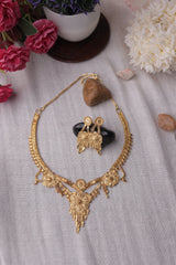 Minimal Gold Plated Short Necklace